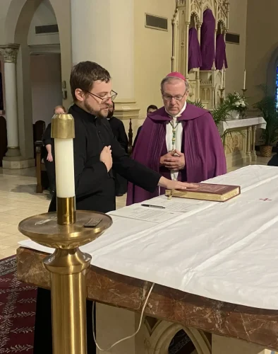 On Monday, March 30, Bishop Robert Marshall gathered at the Cathedral for Vespers with Vocations Director, Father Luke LaFleur, Deacon Matthew Bonner, and with many of the seminarians of our diocese. During the liturgy, Deacon Matthew made his Profession of Faith and took the Oath of Fidelity - important steps before his ordination to the priesthood in June. 