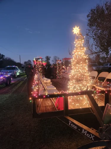 St. Genevieve Christmas hayride
