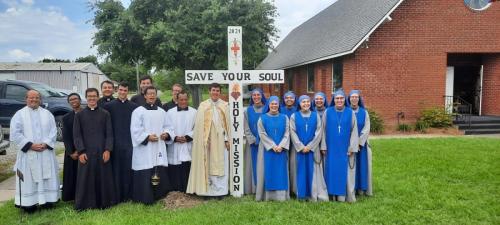 Fr-Taylor-summer-camp