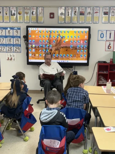 Dr. L.J. Mayeux, also known as “Dr. Duck," read to Mrs. Karen Guillot’s SHS kindergarten class: “Wanda the Wood Duck.”  Dr. Mayeux published this book in 2001 while he was president of Ducks Unlimited. He wanted to educate children on Wood Duck conservation. 