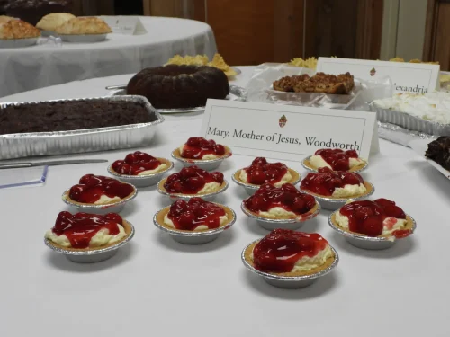 Table-Mary, Mother of Jesus, Woodworth. Desserts with the Seminarians held at Maryhill on Thursday, July 23. 
